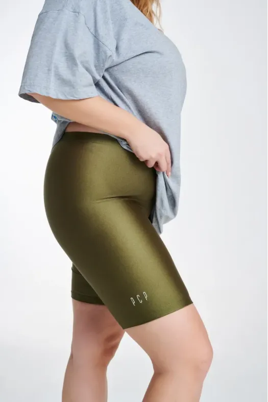 Amaryllis Γυαλιστερό Curvy Ποδηλατικό Shorts