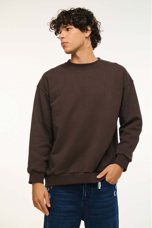 Man Crewneck with embroidery - BASIC